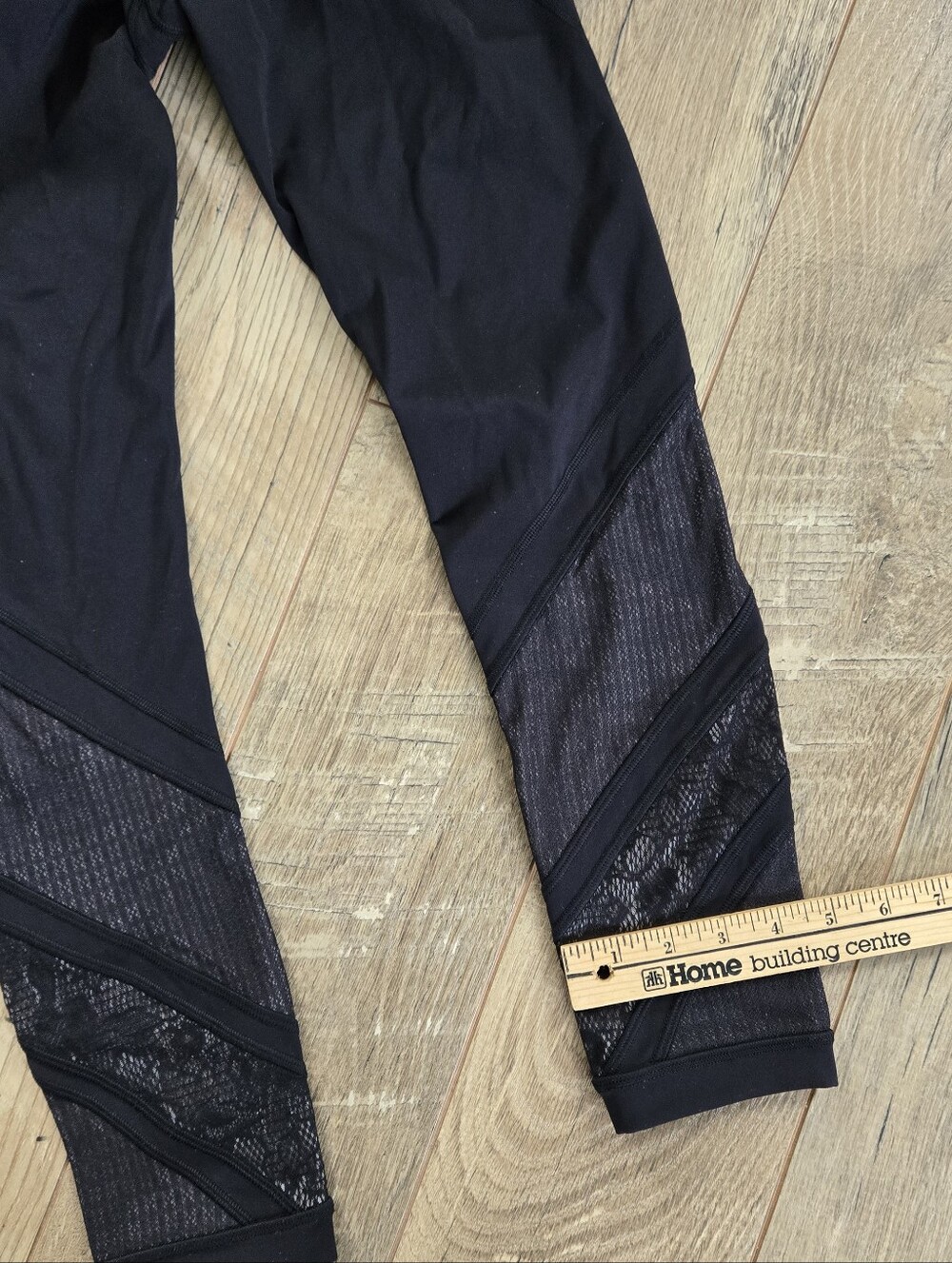 Lululemon Womens Black Wunder Under High Rise Tights / Leggings With Lace Size 6 - Picture 8 of 12